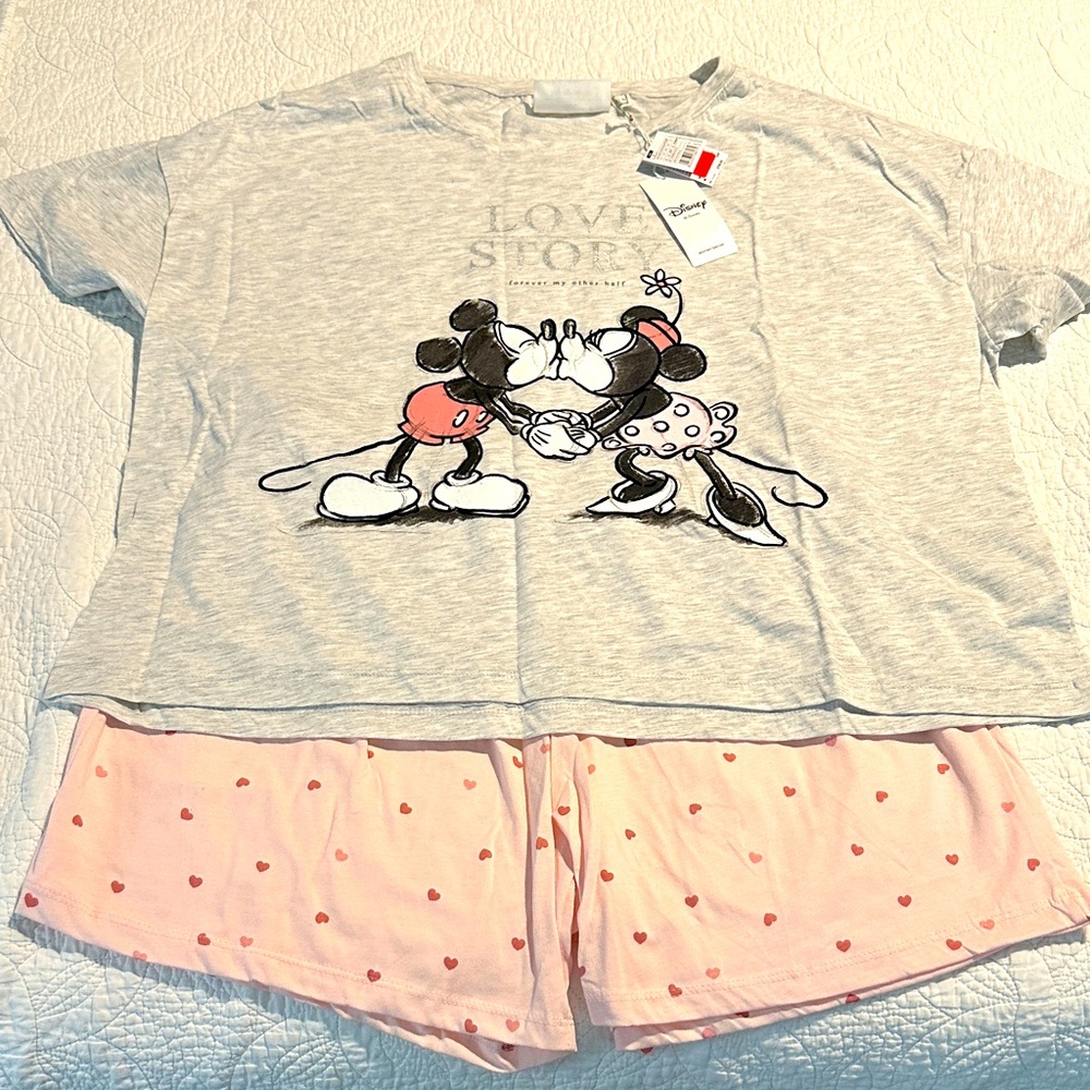 NWT Disney Love Forever Mickey PJ set